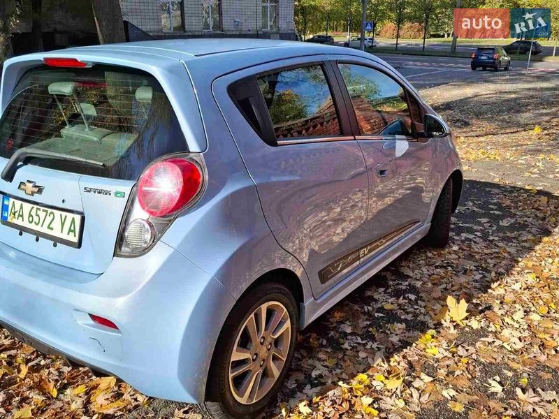 Хэтчбек Chevrolet Spark EV 2013 в Киеве фото 6 Хэтчбек Chevrolet Spark EV 2013 в Киеве