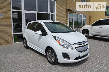 Хетчбек Chevrolet Spark 2015 в 