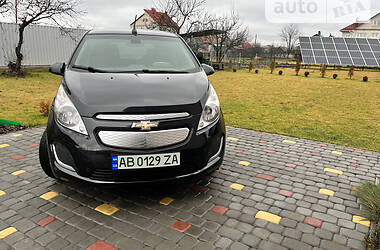 Хетчбек Chevrolet Spark 2014 в 