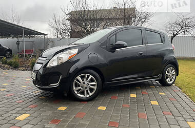 Хетчбек Chevrolet Spark 2014 в 