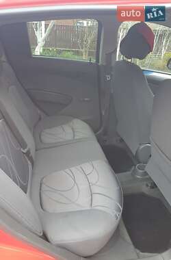 Хэтчбек Chevrolet Spark 2011 в 