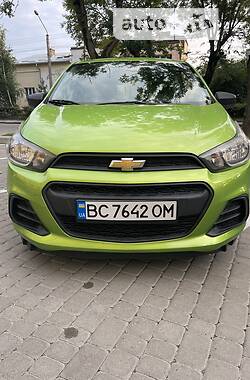 Хэтчбек Chevrolet Spark 2016 в Львове