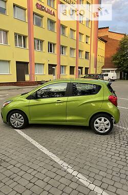 Хэтчбек Chevrolet Spark 2016 в Львове