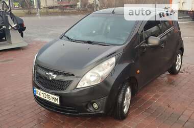 Хэтчбек Chevrolet Spark 2010 в Харькове