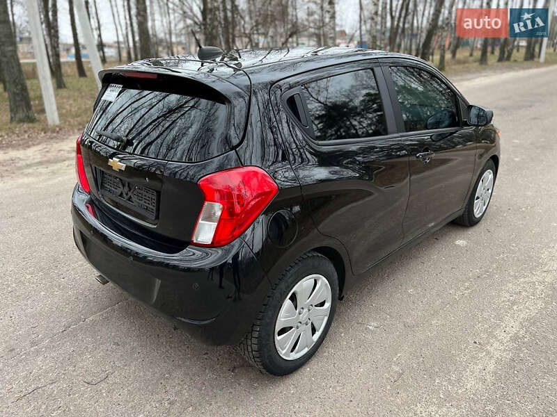 Хэтчбек Chevrolet Spark 2016 в Ахтырке