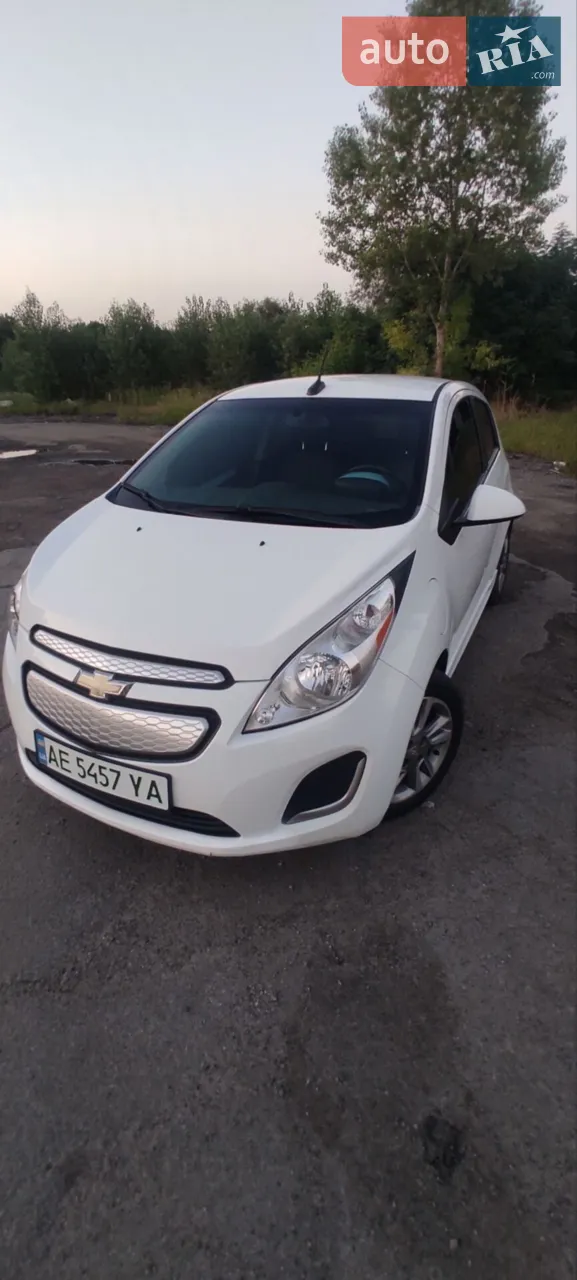 2015 Chevrolet Spark - мініатюра 16