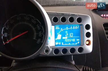 Хетчбек Chevrolet Spark 2012 в Миколаєві