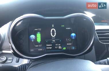 Хэтчбек Chevrolet Spark 2016 в 