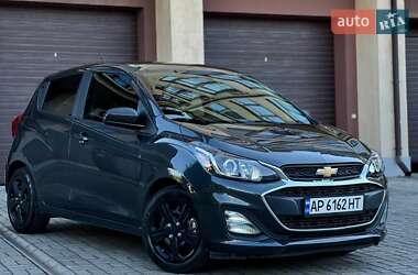 Хетчбек Chevrolet Spark 2018 в Дніпрі