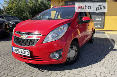 Хэтчбек Chevrolet Spark 2011 в Львове