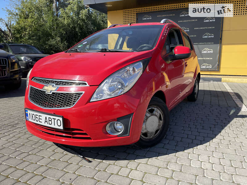 Хэтчбек Chevrolet Spark 2011 в Львове