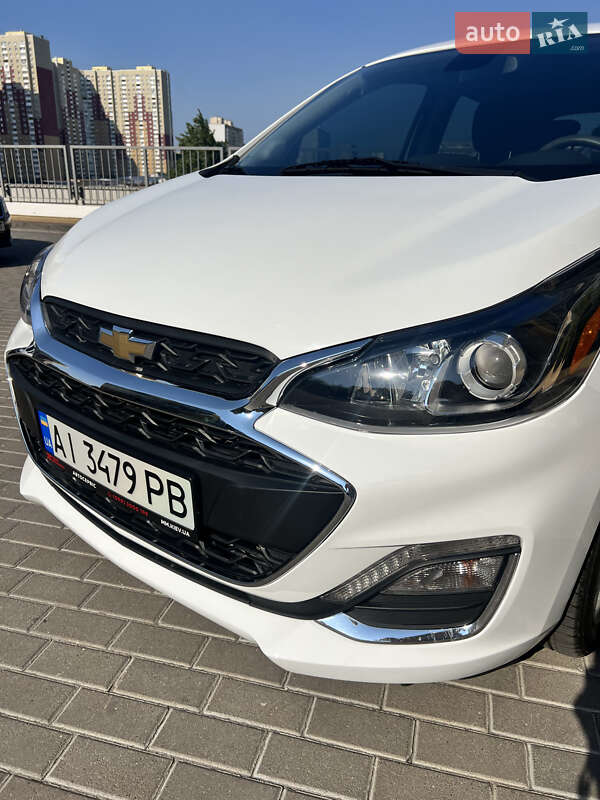 Хэтчбек Chevrolet Spark 2019 в Киеве