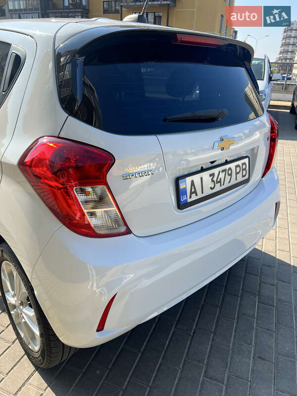 Хэтчбек Chevrolet Spark 2019 в Киеве