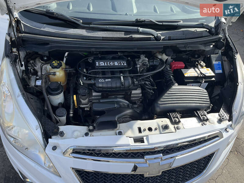 Хэтчбек Chevrolet Spark 2010 в Стрые