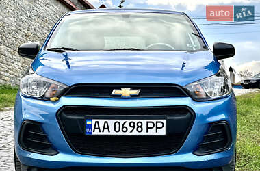 Хетчбек Chevrolet Spark 2016 в Кам'янець-Подільському