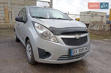 Хетчбек Chevrolet Spark 2010 в Хмельницькому