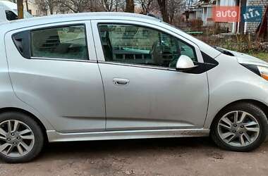 Хетчбек Chevrolet Spark 2016 в Коростені