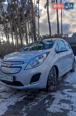 Хэтчбек Chevrolet Spark 2016 в Житомире