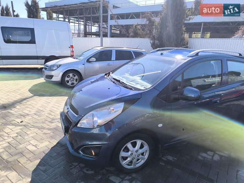 Хэтчбек Chevrolet Spark 2021 в Черновцах