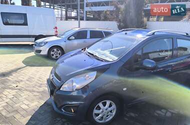 Хэтчбек Chevrolet Spark 2021 в 