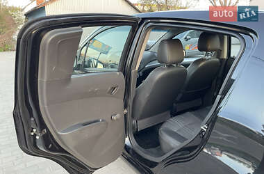 Хэтчбек Chevrolet Spark 2013 в 