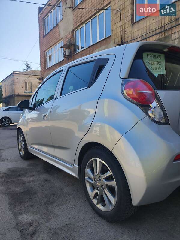 Хетчбек Chevrolet Spark 2016 в Житомирі фото 13 Хетчбек Chevrolet Spark 2016 в Житомирі