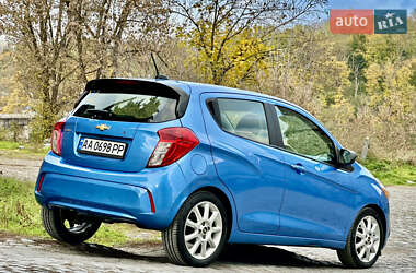 Хэтчбек Chevrolet Spark 2016 в 