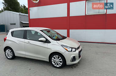Хэтчбек Chevrolet Spark 2016 в 