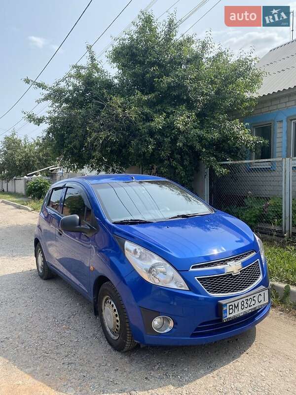 Хэтчбек Chevrolet Spark 2011 в Сумах