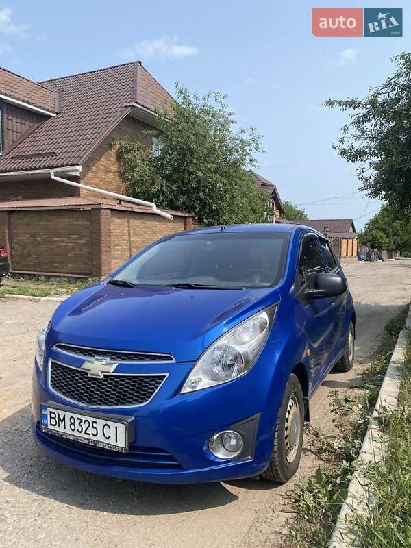 Хэтчбек Chevrolet Spark 2011 в Сумах