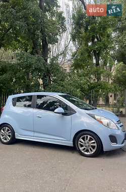 Хэтчбек Chevrolet Spark 2013 в 