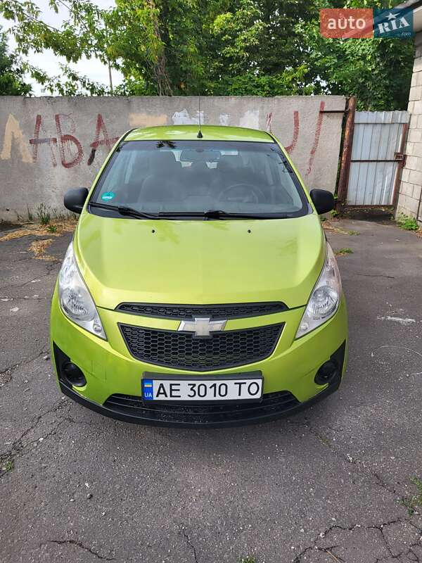 Хэтчбек Chevrolet Spark 2011 в Днепре