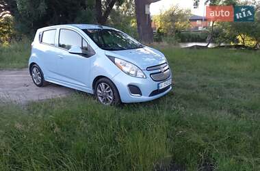 Хетчбек Chevrolet Spark 2016 в Києві
