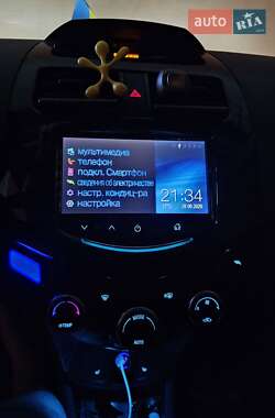 Хэтчбек Chevrolet Spark 2013 в 