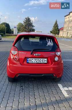 Хетчбек Chevrolet Spark 2013 в 
