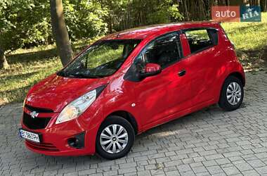 Хетчбек Chevrolet Spark 2011 в 