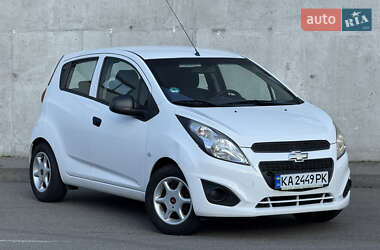 Хетчбек Chevrolet Spark 2014 в 
