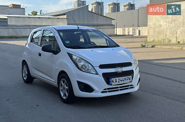 Хетчбек Chevrolet Spark 2014 в 