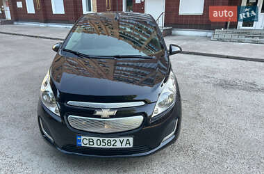 Хэтчбек Chevrolet Spark 2016 в 