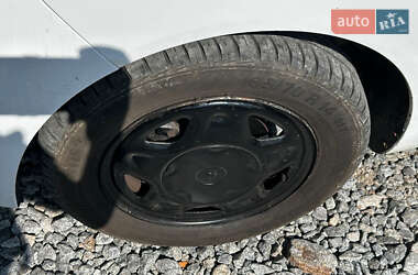 Хэтчбек Chevrolet Spark 2010 в 