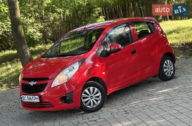 Хэтчбек Chevrolet Spark 2011 в Львове