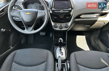Хэтчбек Chevrolet Spark 2020 в 