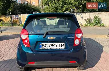 Хэтчбек Chevrolet Spark 2021 в 