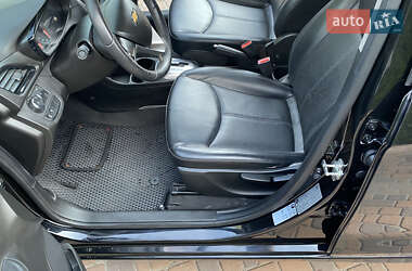 Хэтчбек Chevrolet Spark 2017 в 