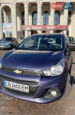 Хетчбек Chevrolet Spark 2016 в 