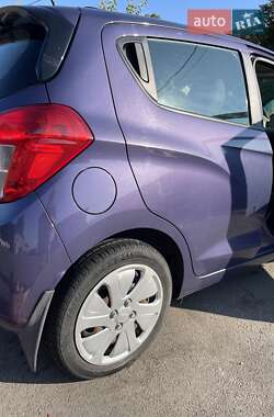 Хетчбек Chevrolet Spark 2016 в 