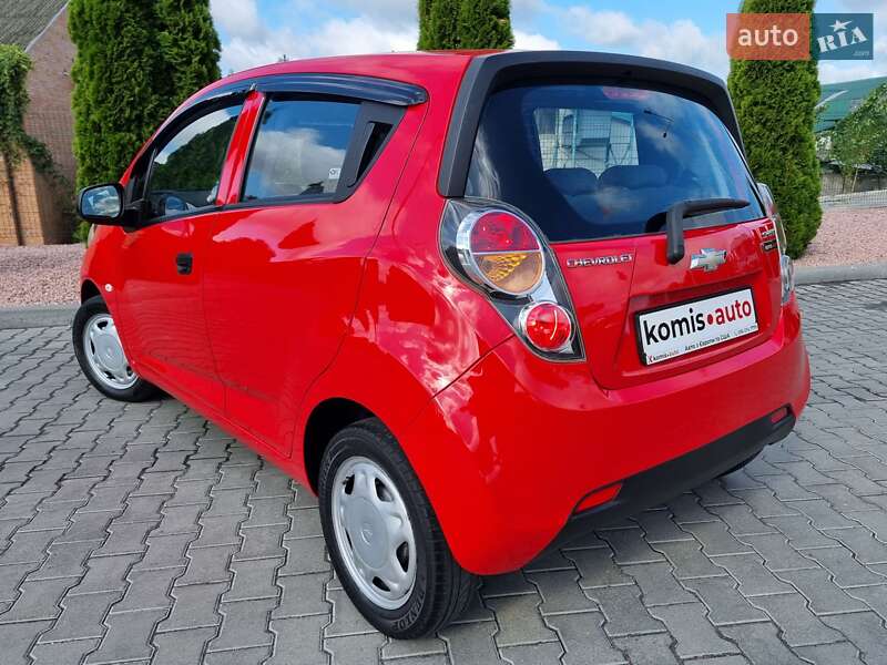 Хэтчбек Chevrolet Spark 2012 в Виннице