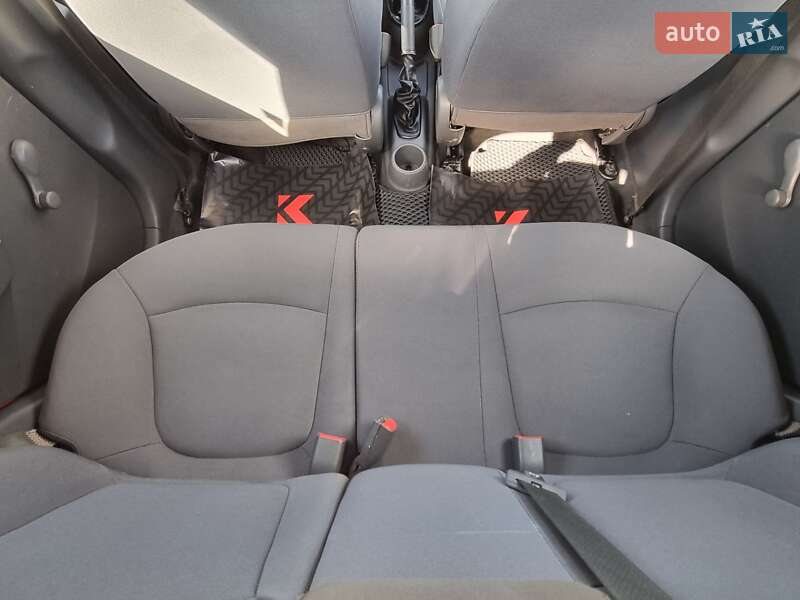 Хэтчбек Chevrolet Spark 2012 в Виннице