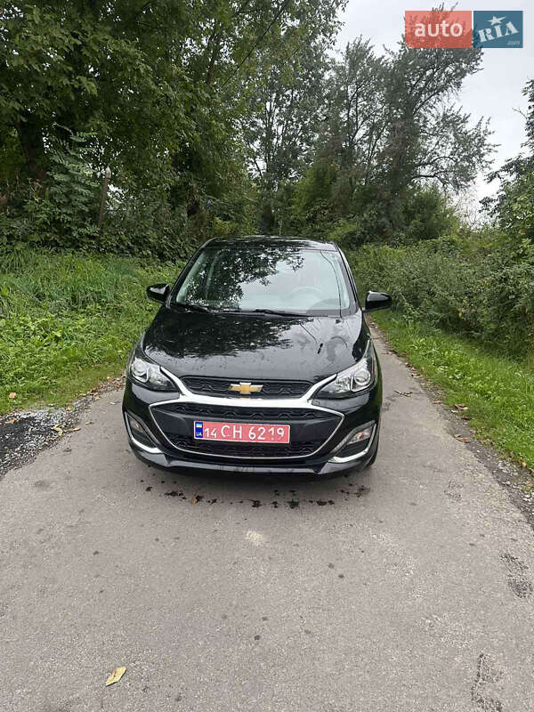 Хетчбек Chevrolet Spark 2019 в Львові