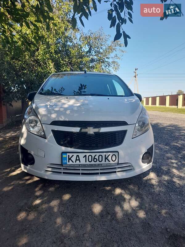 Хэтчбек Chevrolet Spark 2011 в Броварах фото 4 Хэтчбек Chevrolet Spark 2011 в Броварах